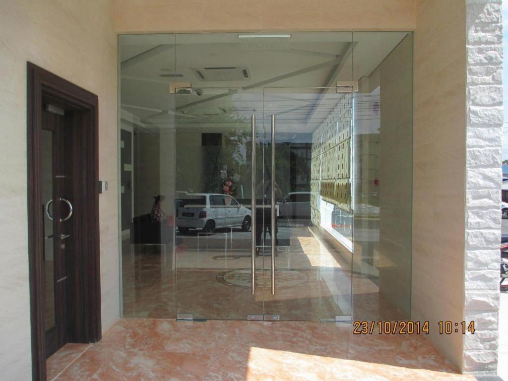Kemena View Hotel Kuching Ngoại thất bức ảnh