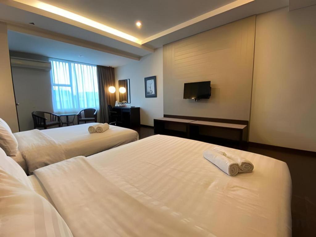 Kemena View Hotel Kuching Ngoại thất bức ảnh