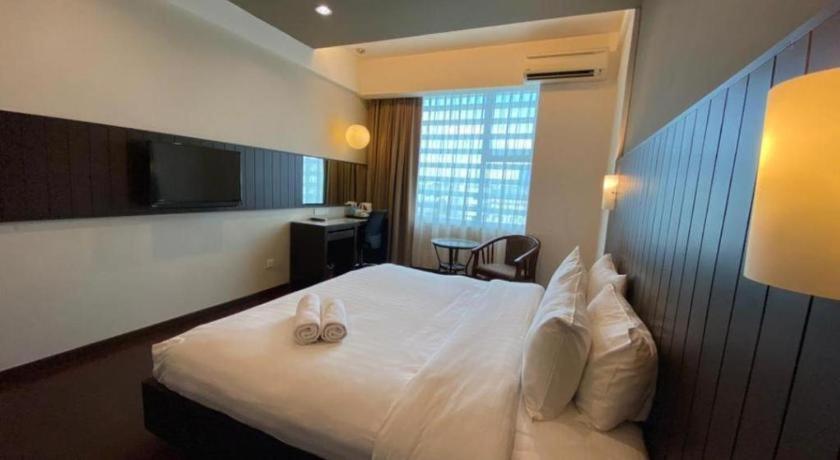 Kemena View Hotel Kuching Ngoại thất bức ảnh